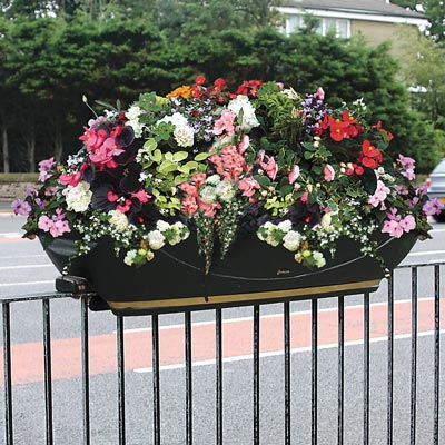 FullBloom™ Self-Watering Rail-Mounted Planters