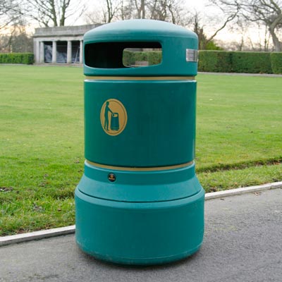 Neopolitan Litter Bin in Deep Green with Banding